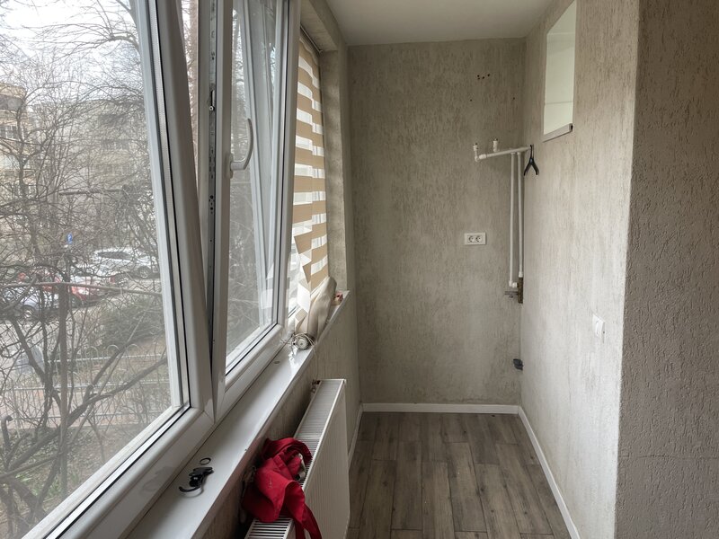 Titan parc, 150m pana la metrou Titan, Aleea Barajul Cucuteni,