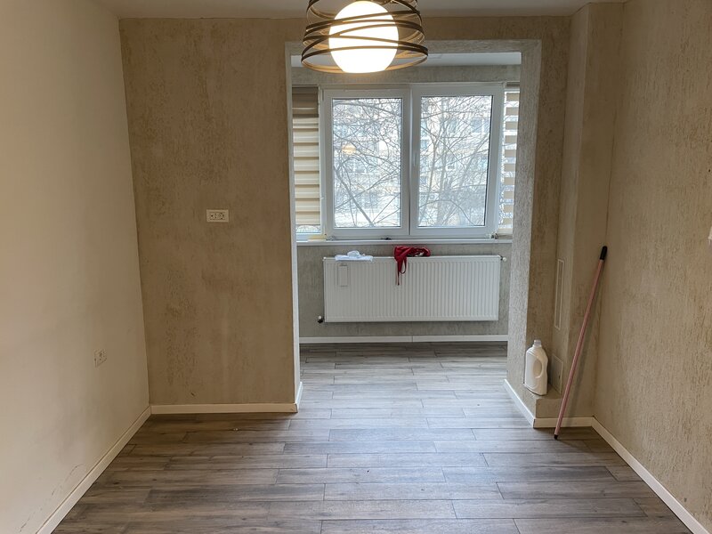 Titan parc, 150m pana la metrou Titan, Aleea Barajul Cucuteni,